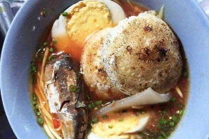 Ăn vặt Bánh Căn Phan Thiết