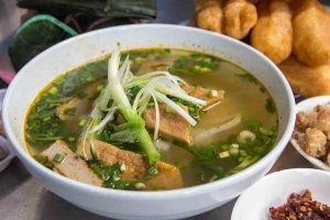 Ăn vặt Bánh Canh Bà Nga
