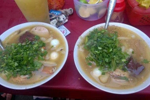Ăn vặt Bánh Canh Cua Bột Gạo