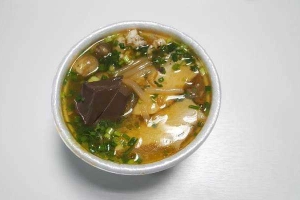 Ăn vặt Bánh Canh Cua - Chợ Nhỏ Nguyễn Cảnh Chân