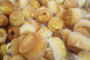 Ăn vặt Bánh Cô Yến - Thống Nhất