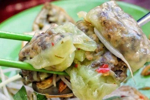 Ăn vặt Bánh Cuốn Lá Dứa - Nguyễn Thị Nhỏ