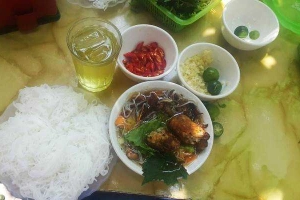 Ăn vặt Bánh Cuốn Nóng, Bún Chả & Nem Rán - Vĩnh Hồ