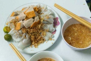 Ăn vặt Bánh Cuốn Nóng - Núi Trúc