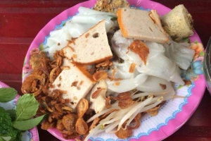 Ăn vặt Bánh Cuốn Thanh Trì - Đoàn Thị Điểm