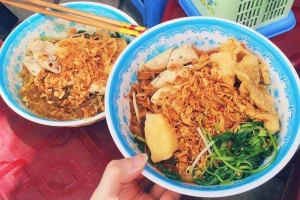 Ăn vặt Bánh Đa & Miến Trộn - Tập Thể Dệt Kim Đông Xuân