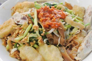 Ăn vặt Bánh Đa Trộn & Miến Trộn - Vũ Ngọc Phan