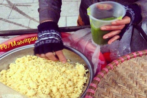 Ăn vặt Bánh Đúc Sốt