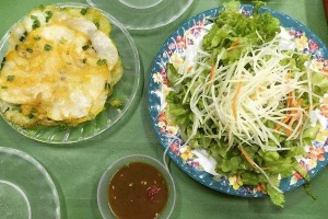 Ăn vặt Bánh Ép - Bánh Tráng Trứng - Nguyễn Tất Thành