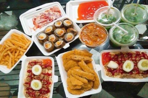 Ăn vặt Bánh Gà Thần Thánh - 172 Hồng Mai