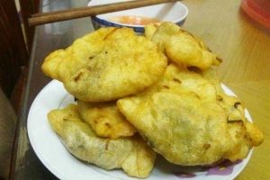 Ăn vặt Bánh Gối - Chợ Phủ Quốc Oai