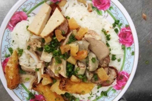 Ăn vặt Bánh Hỏi Kẻn - Lê Lai