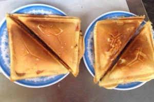 Ăn vặt Bánh Hotdog & Bánh Tráng Long An