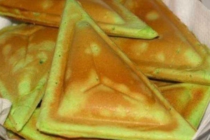 Ăn vặt Bánh Hotdog - Ngã Sáu
