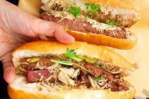 Ăn vặt Bánh Mì 10K