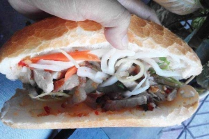 Ăn vặt Bánh Mì