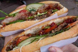 Ăn vặt Bánh Mì Bà Khanh