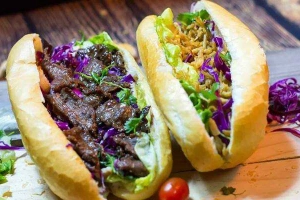 Ăn vặt Bánh Mì Bami Car