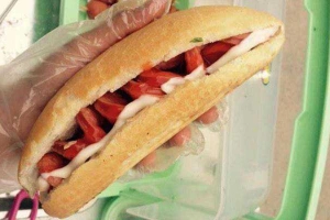 Ăn vặt Bánh Mì Bạn Nâu