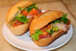 Ăn vặt Bánh Mì, Bánh Ướt & Bánh Hỏi