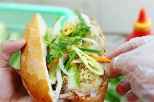 Ăn vặt Bánh Mì Bon Bon