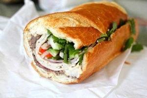 Ăn vặt Bánh Mì Camino