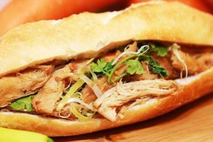 Ăn vặt Bánh Mì Chả Cá Nha Trang - Đường Số 8