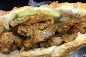 Ăn vặt Bánh Mì Chả - Lý Chính Thắng
