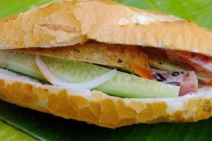 Ăn vặt Bánh Mì - Chợ Thái Bình
