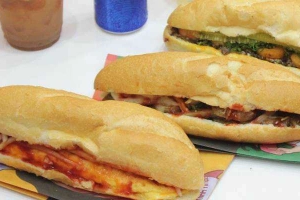 Ăn vặt Bánh Mì Dì Minh