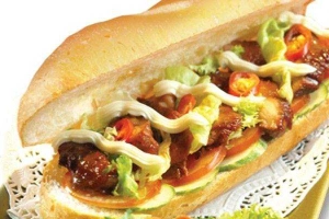 Ăn vặt Bánh Mì Đỏ - Vạn Kiếp