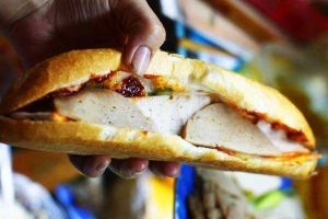 Ăn vặt Bánh Mì Hạnh Phúc - Tân Mai