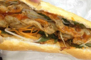 Ăn vặt Bánh Mì Heo Quay - Đường Số 3