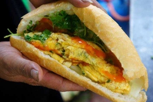 Ăn vặt Bánh Mì - Hồ Văn Huê