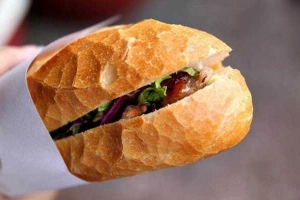 Ăn vặt Bánh Mì Hồng Sâm 2