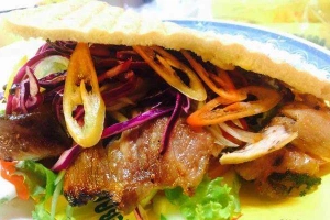 Ăn vặt Bánh Mì Kebab Táo Đỏ - Đồng Khởi