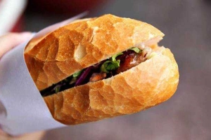 Ăn vặt Bánh Mì Kim Ngân