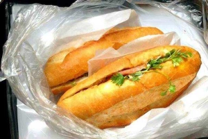 Ăn vặt Bánh Mì Lãn Ông - Hàng Bè