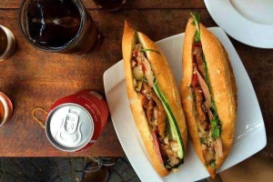 Ăn vặt Bánh Mì Ngố - Tông Đản