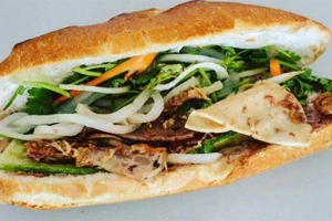 Ăn vặt Bánh Mì Ngon