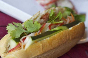 Ăn vặt Bánh Mì - Nguyễn Thị Minh Khai