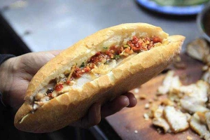 Ăn vặt Bánh Mì Nhỏ