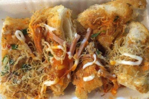 Ăn vặt Bánh Mì Nướng Muối Ớt - 155 Nguyễn Thái Học