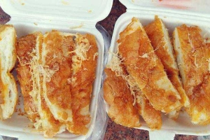 Ăn vặt Bánh Mì Nướng Muối Ớt - Lê Đại Hành