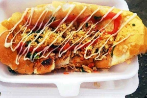 Ăn vặt Bánh Mì Nướng Muối Ớt Phô Mai