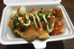 Ăn vặt Bánh Mì Nướng Muối Ớt - Trần Hưng Đạo