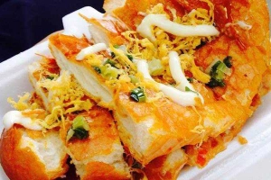 Ăn vặt Bánh Mì Nướng Muối Ớt - Trần Thị Kỷ