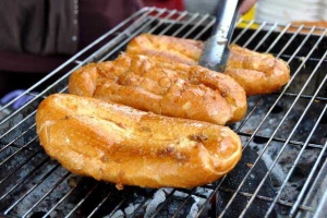 Ăn vặt Bánh Mì Nướng Muối Ớt - Vũ Bảo