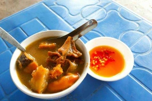 Ăn vặt Bánh Mì Phá Lấu - Lê Đại Hành