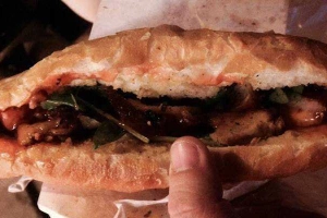 Ăn vặt Bánh Mì Phố Cổ - Bánh Mì Lưu Động